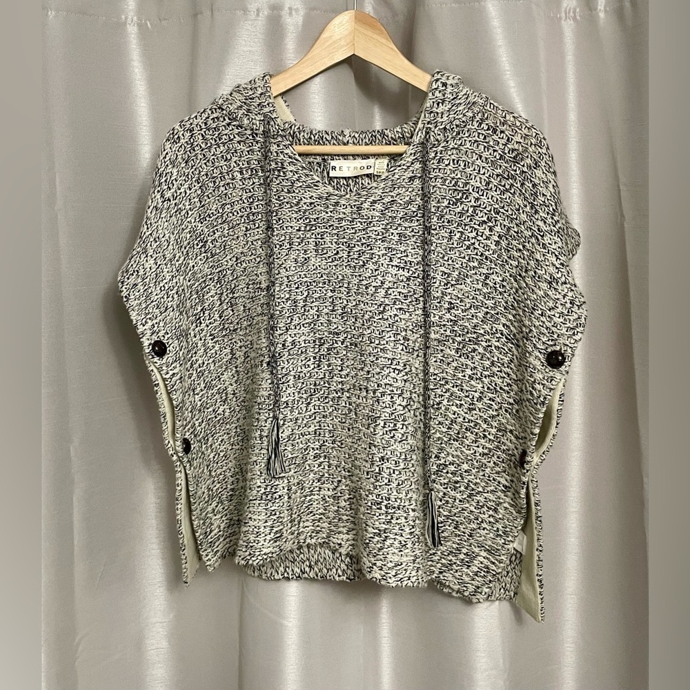Retrod Hooded Knit Poncho